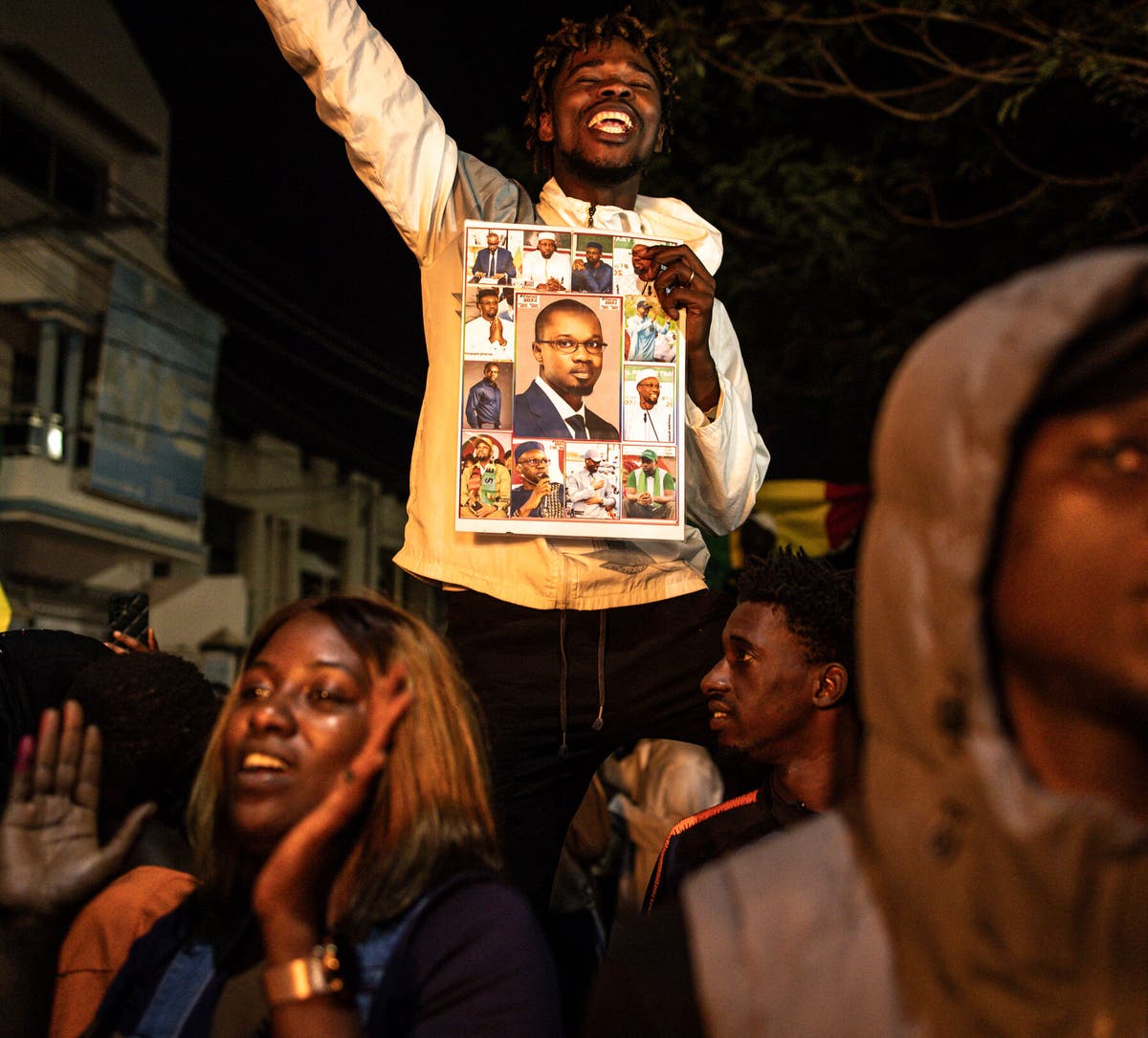 Senegal’s Bassirou Diomaye Faye Takes Early Lead in Presidential Elections.