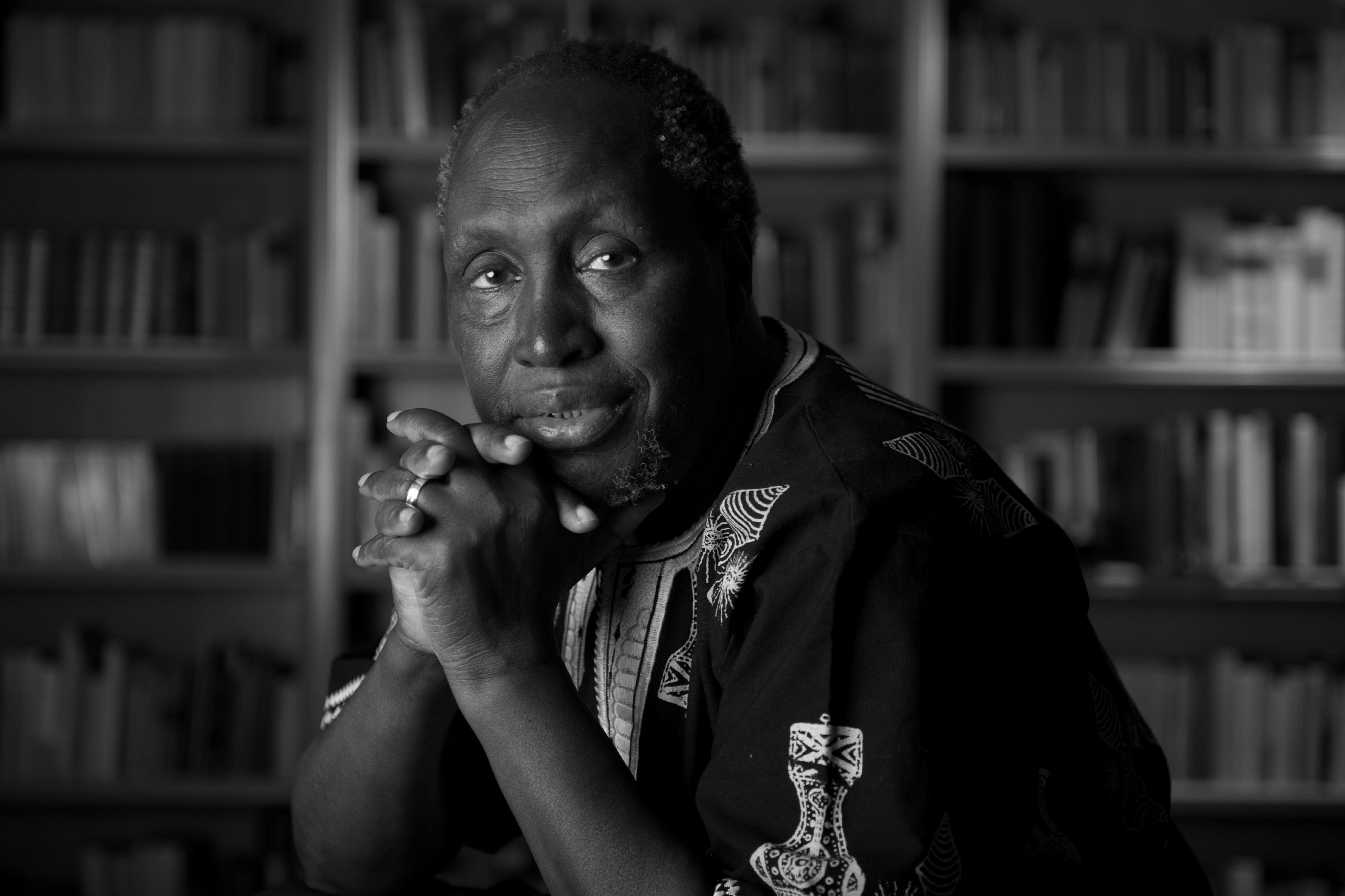 🕊️ Ngũgĩ wa Thiong’o, Renowned Kenyan Author and Literary Icon, Passes Away at 87